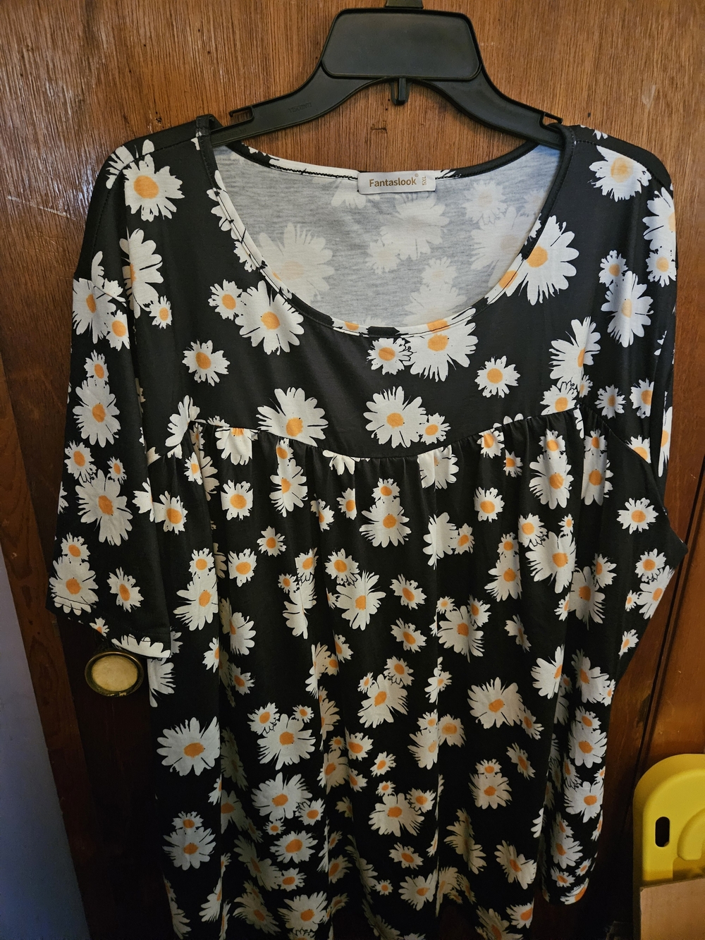 Fantaslook Black Daisy Print Women’s Top 5x